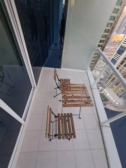 Apartment Spacious 1Br Unit With Lake View Dubai